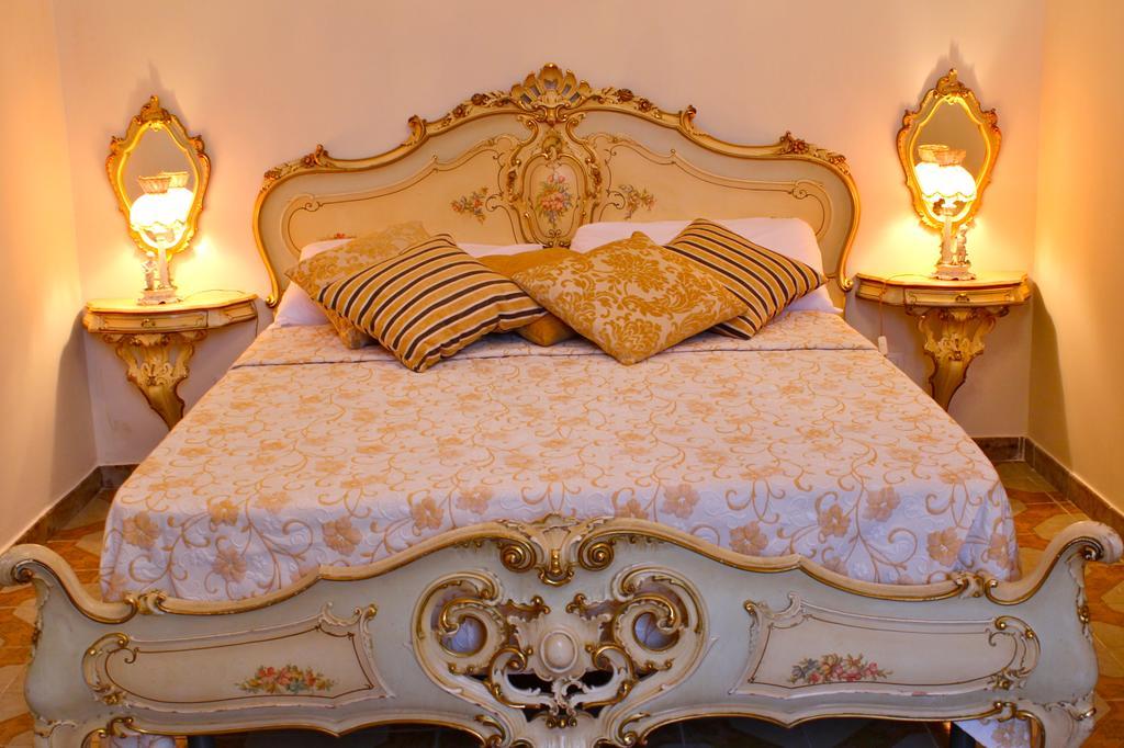 Bed and Breakfast Il Castello Del Re Битонто Экстерьер фото